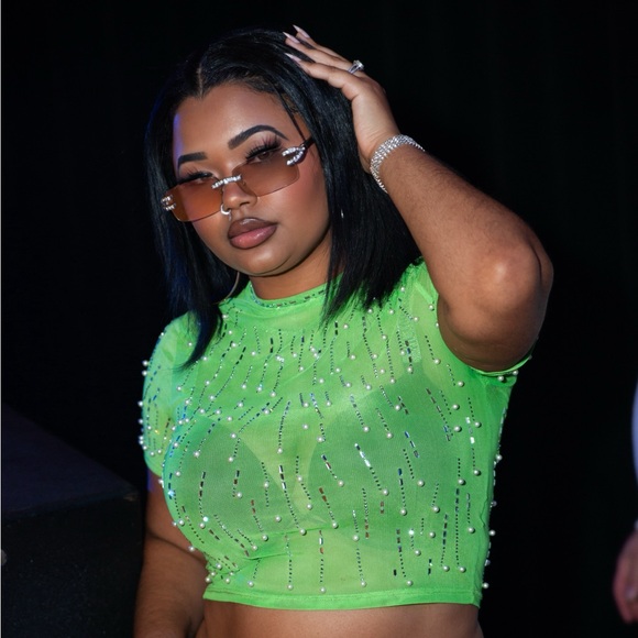 Meet your Posher, Chasity - Picture 1 of 2